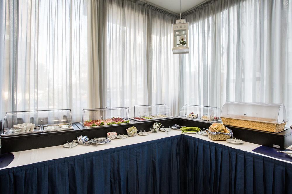 Hotel Nancy Римини Экстерьер фото